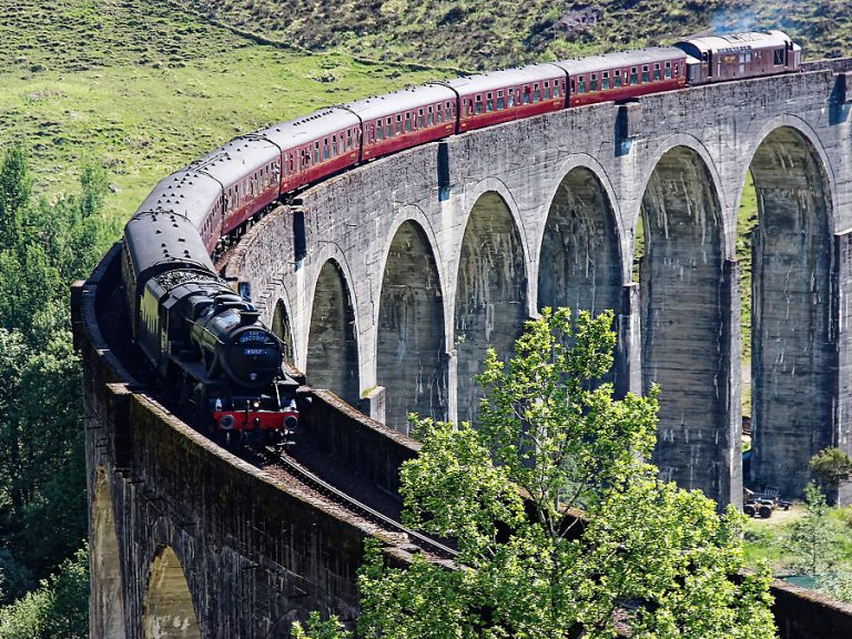 Jacobite Steam Train